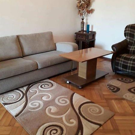 Ferienwohnung Centr Kutaissi Exterior foto